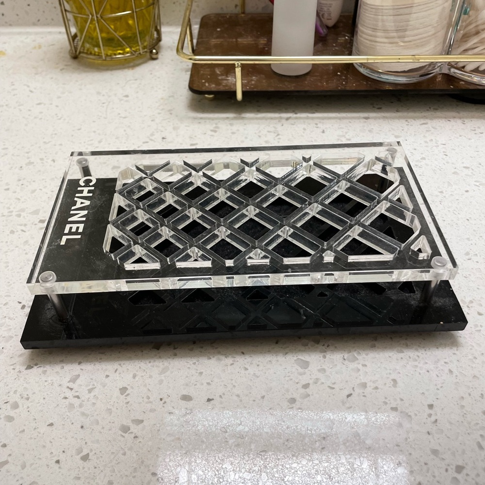 Make up organizer. Brushes, pens holder
